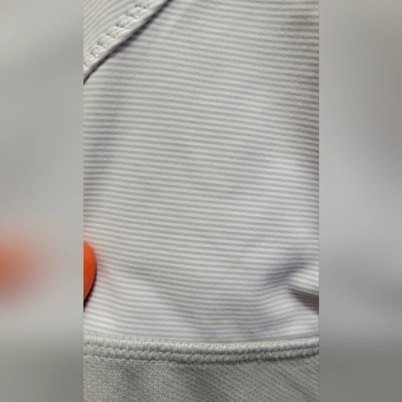 Lululemon Athletica Tops Lululemon Run Ta Ta Topper silver spoon  Tank size 8 - Picture 7 of 10
